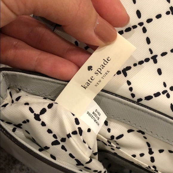 KATE SPADE: Crossbody - Picture 9 of 10
